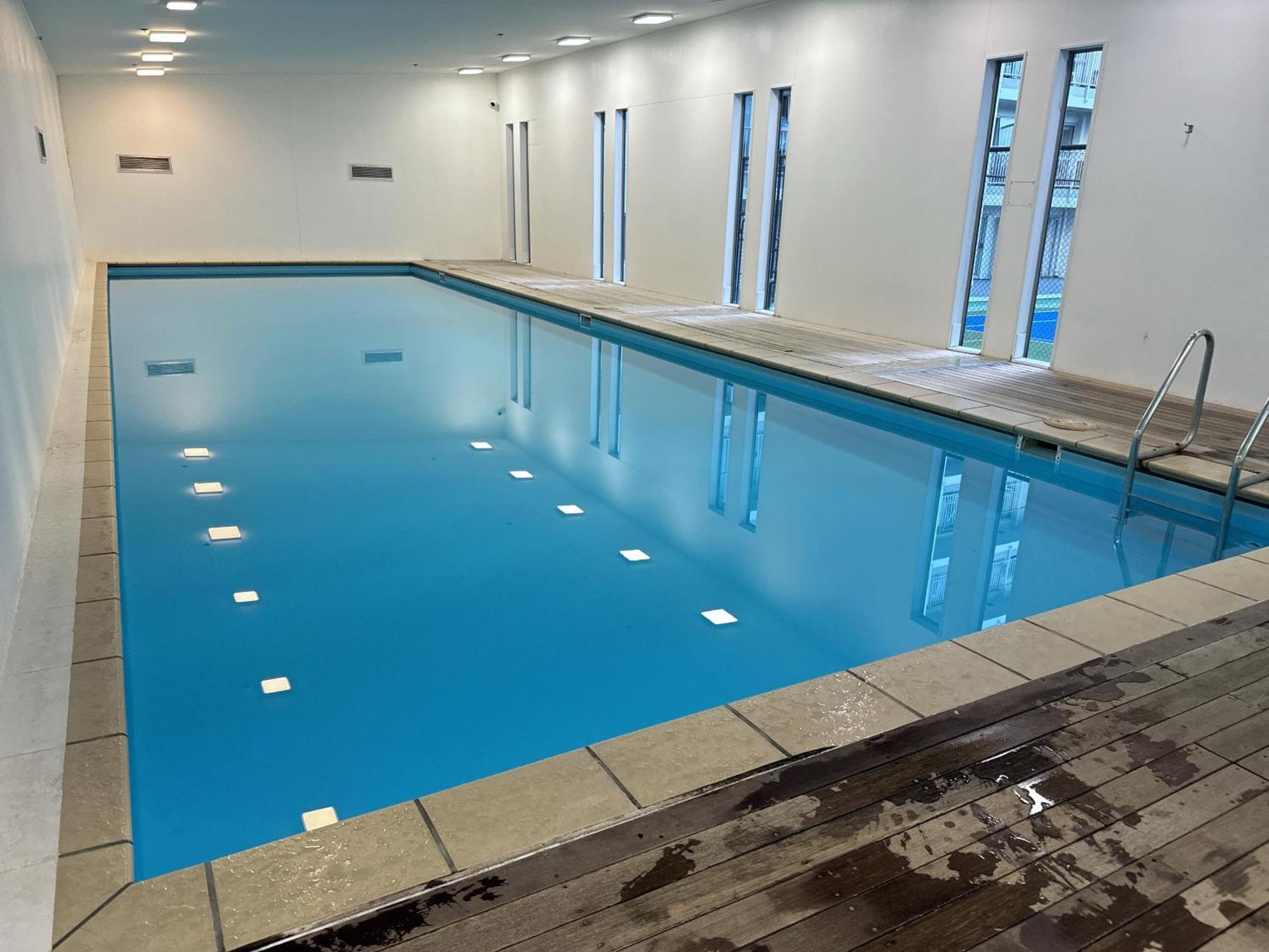 Immaculate 3 Bd 2 Bth Apartment -Free Carpark & Pool Auckland Exterior photo